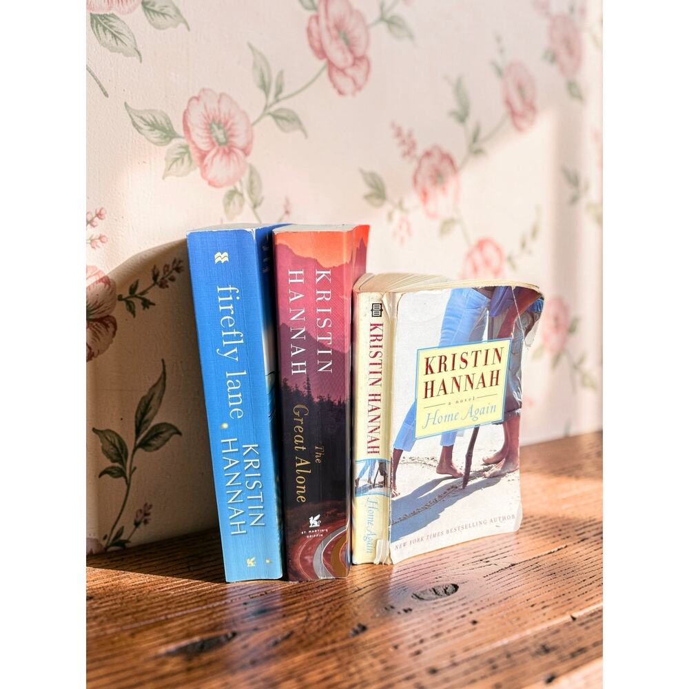 Kristin Hannah Books Lot of 3 Firefly Lane, The Great Alone Home Again